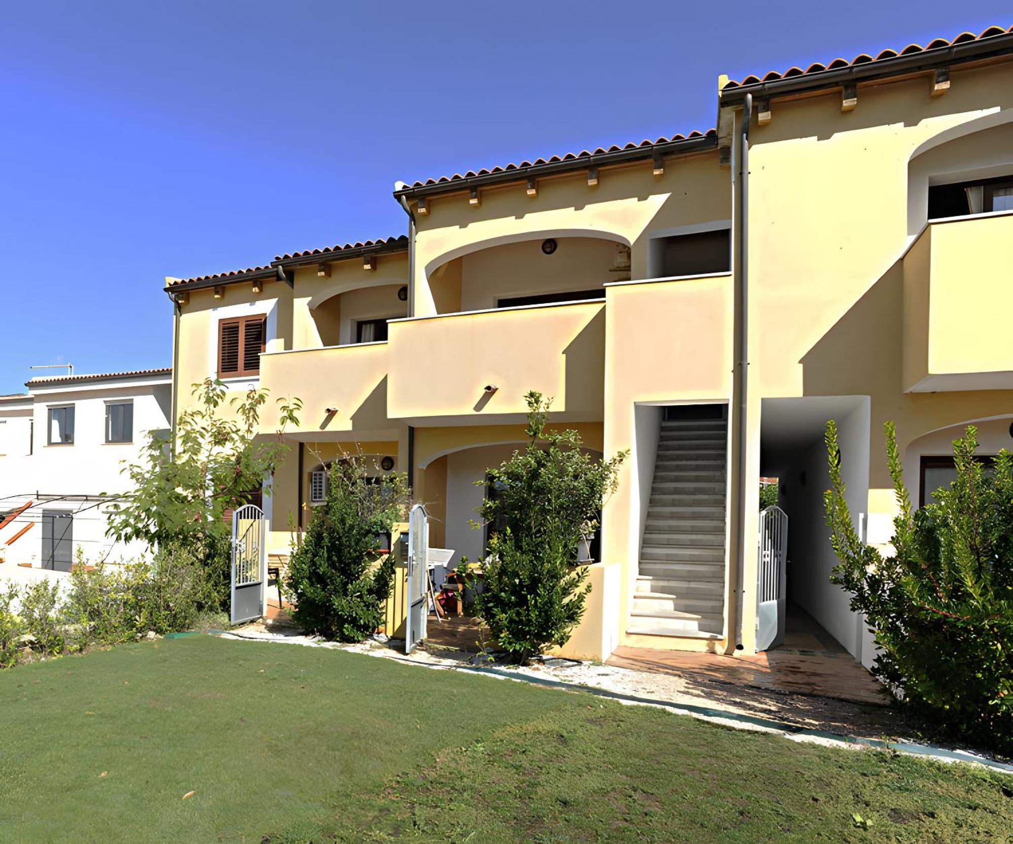 Villa Rosanna Isola Rossa Exterior photo